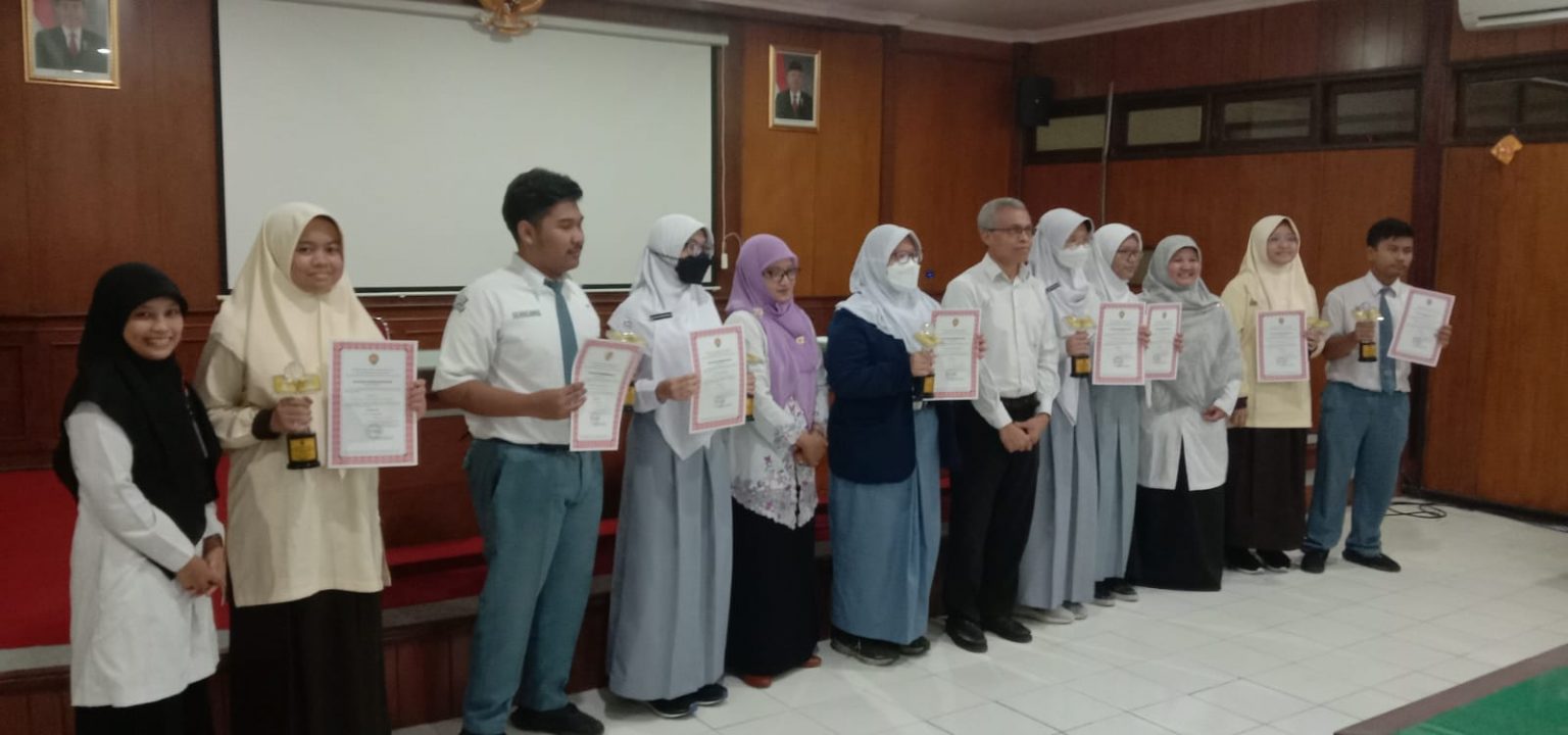 3 Siswa SMA Muhammadiyah 1 Yogyakarta Tembus Olimpiade Sains Tingkat Provinsi