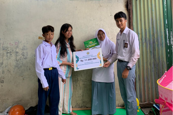 SMA Muhammadiyah 1 Yogyakarta Gelar Donasi untuk Korban Bencana Kebakaran Rafael